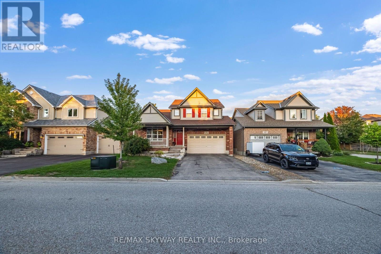 117 OAK RIDGE DRIVE, Orangeville, Ontario