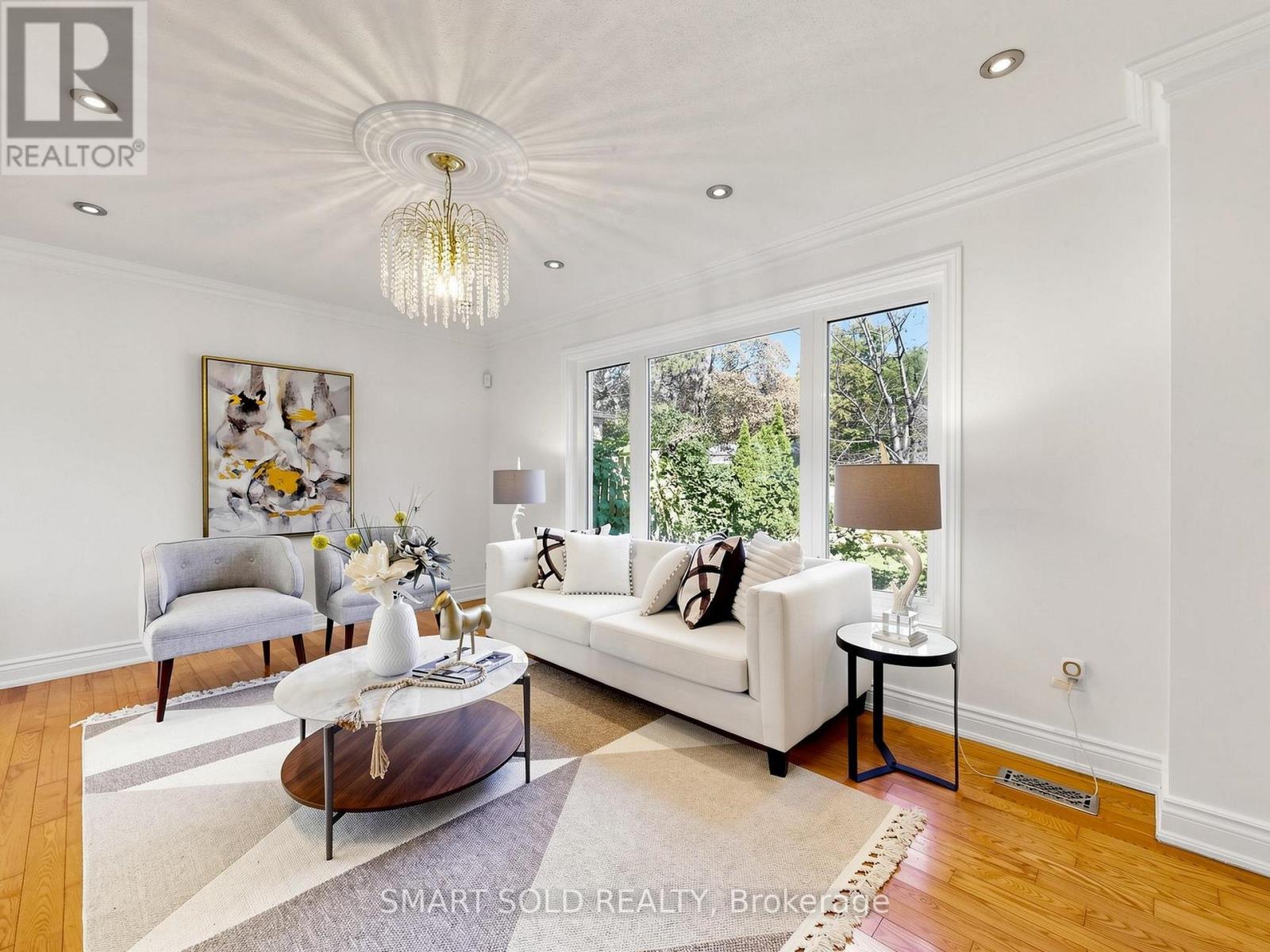210 Shaughnessy Boulevard, Toronto, Ontario  M2J 1K4 - Photo 4 - C13799968