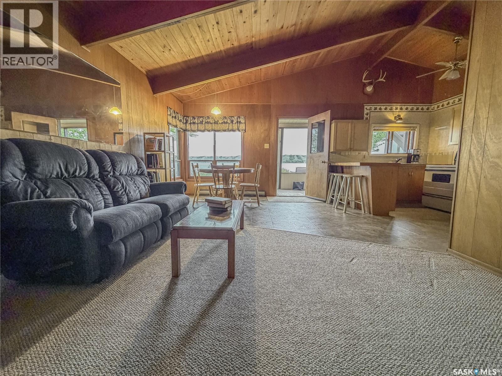215 Osment Avenue, Katepwa Beach, Saskatchewan  S0G 2Y0 - Photo 12 - SK048945