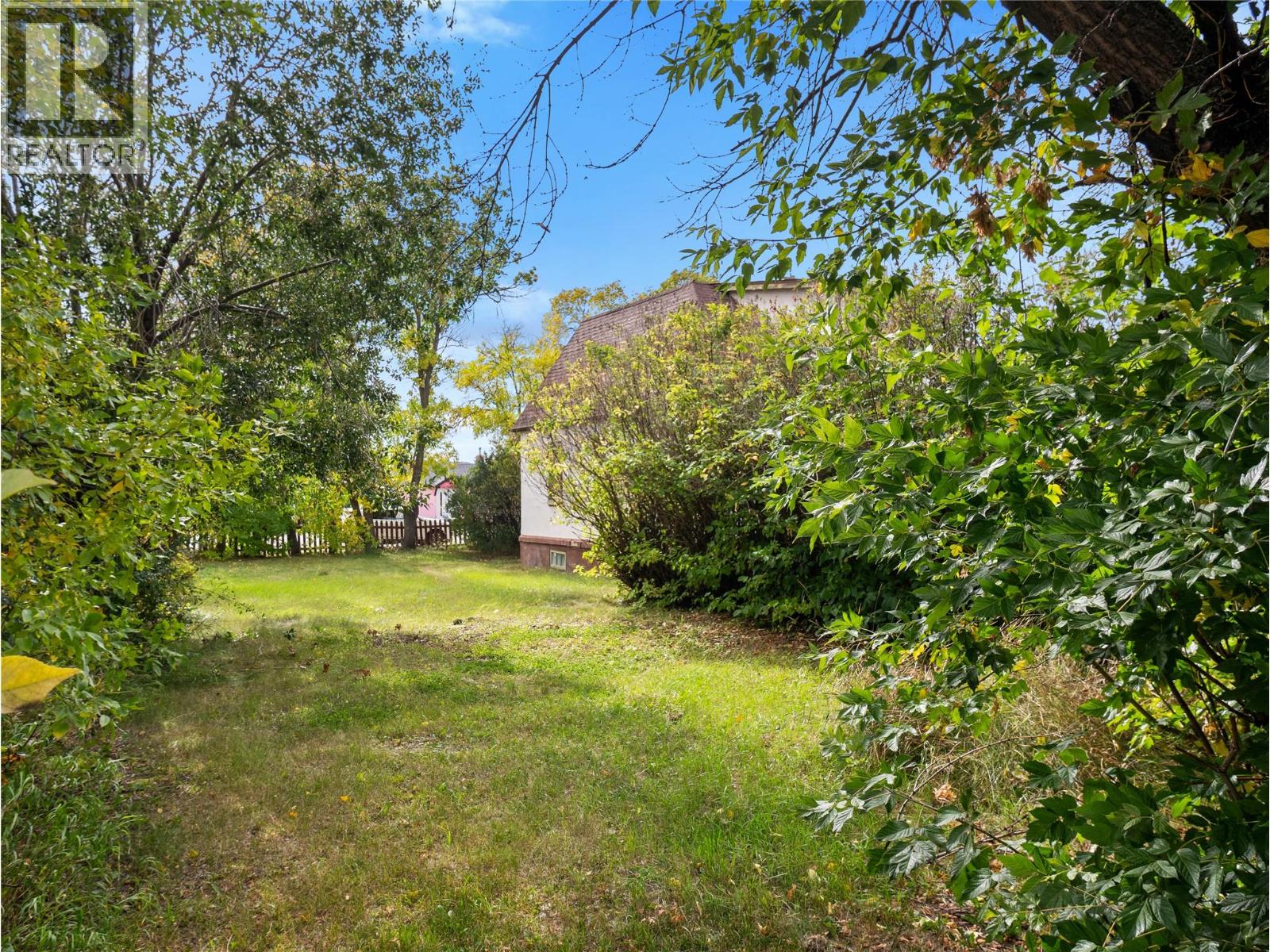 844 104 Avenue, Dawson Creek, British Columbia  V1G 2H5 - Photo 51 - 10400626