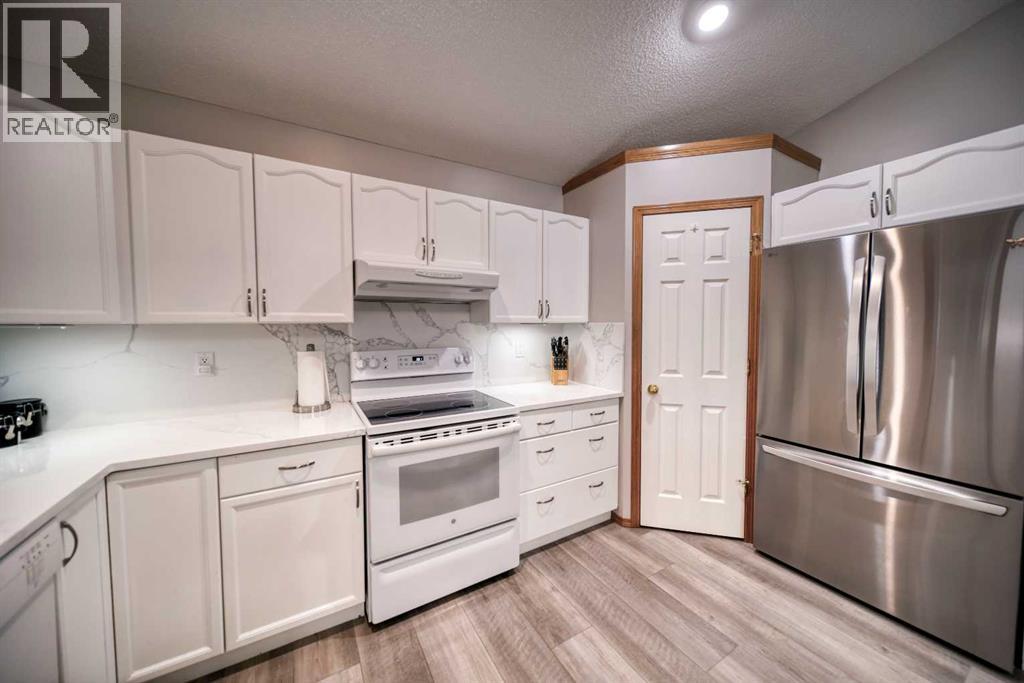 11 Wenstrom Crescent NE, Langdon, Alberta  T0J 1X1 - Photo 11 - A2346382