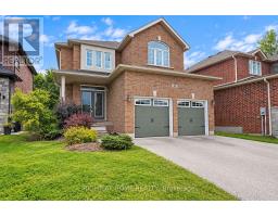 35 AUBURN COURT, Barrie, Ontario