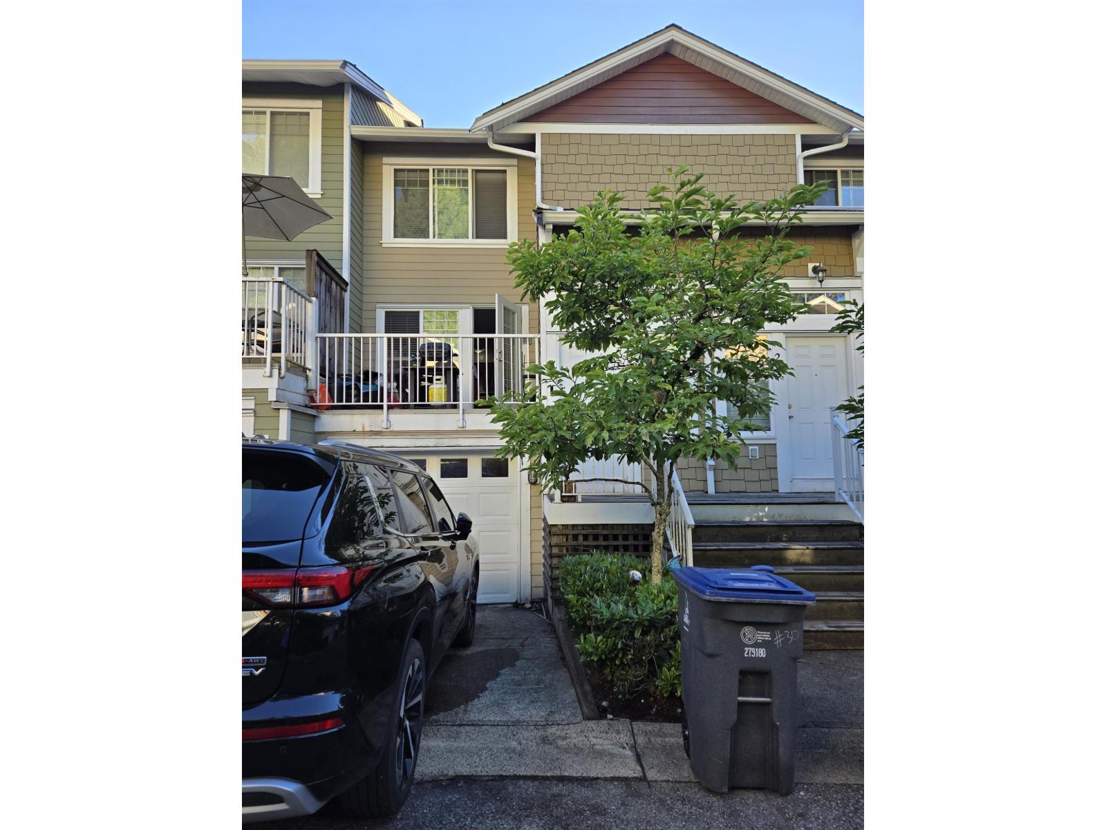 30 6110 138 Street, Surrey, British Columbia  V3X 3V6 - Photo 2 - R3167319