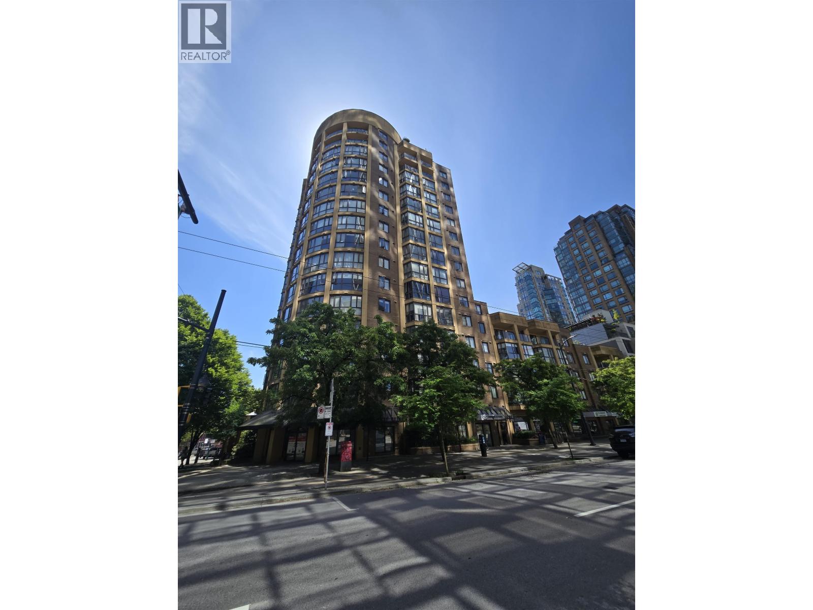 903 488 Helmcken Street, Vancouver, British Columbia  V6B 6E4 - Photo 1 - R3167245