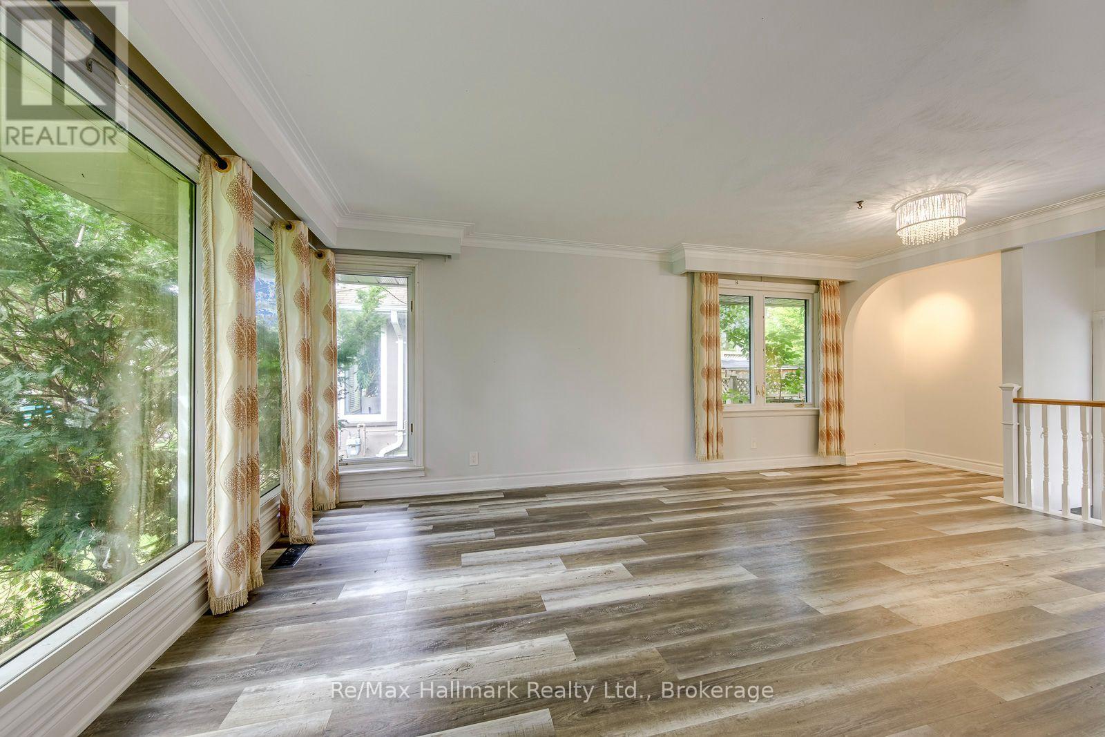 463 Candler Road, Oakville, Ontario  L6J 4X7 - Photo 12 - W13802974