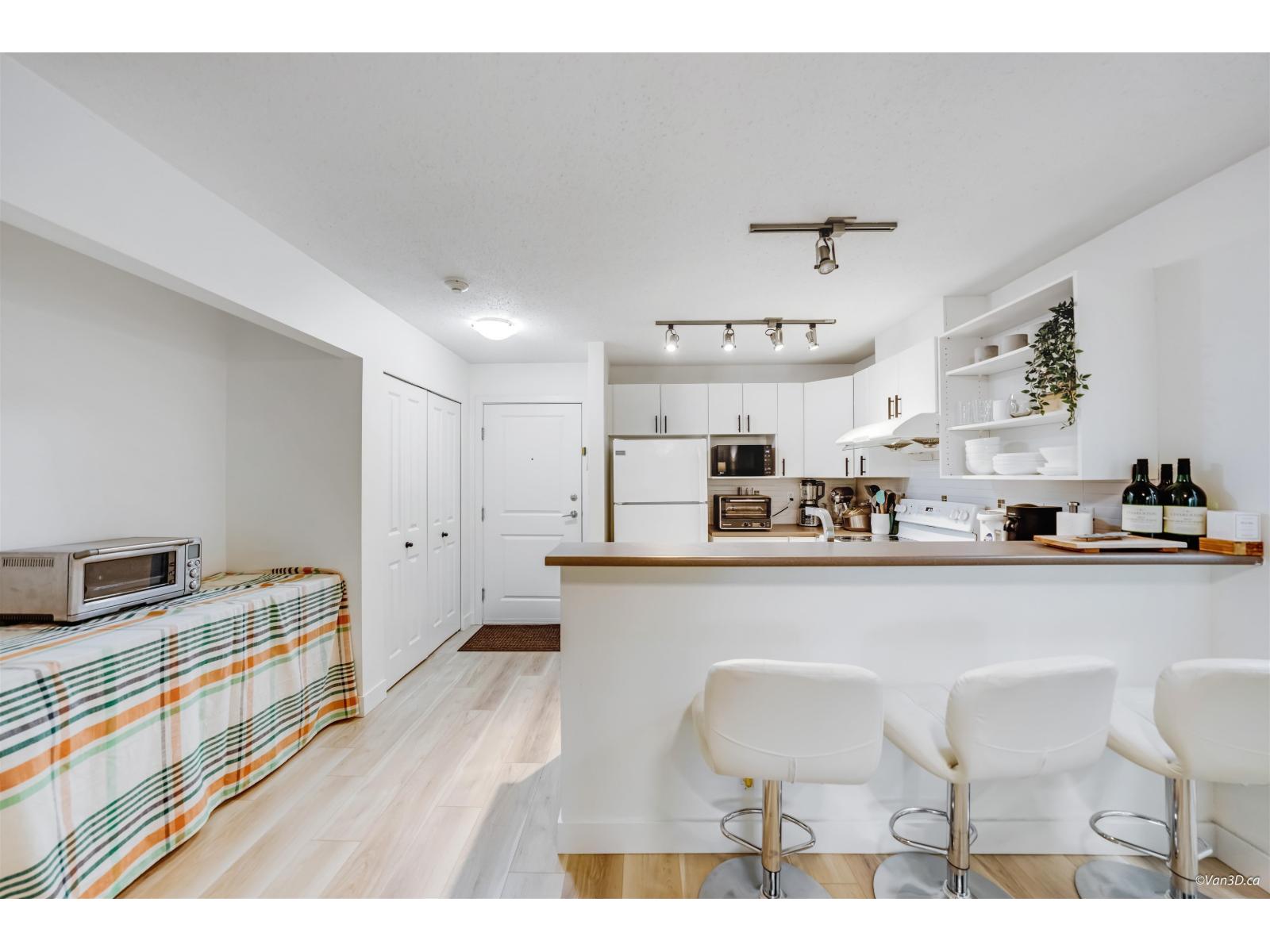 116 14885 105 Avenue, Surrey, British Columbia  V3R 2V6 - Photo 5 - R3129095