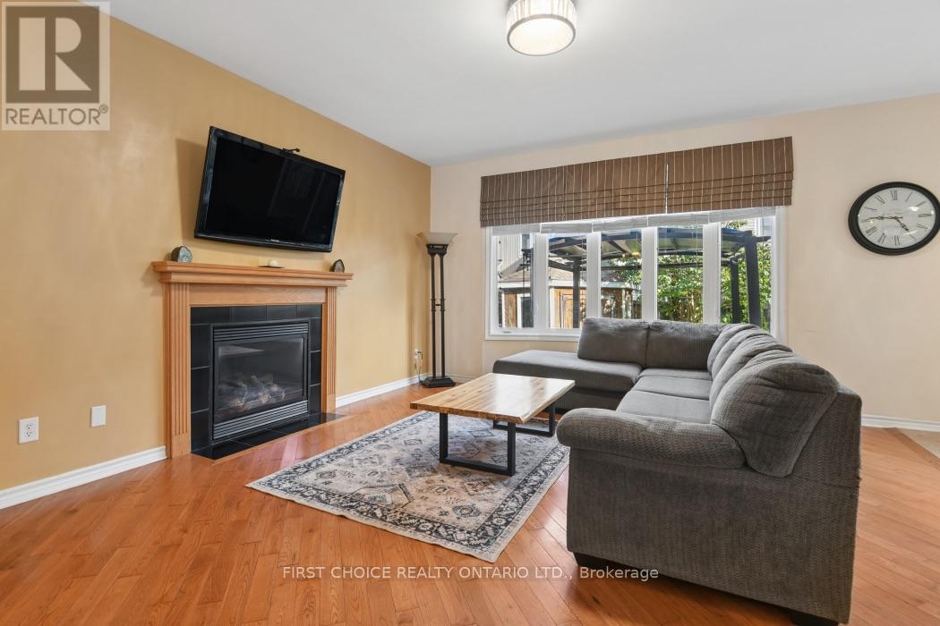207 Mistral Way, Ottawa, Ontario  K2S 0G6 - Photo 8 - X13806094