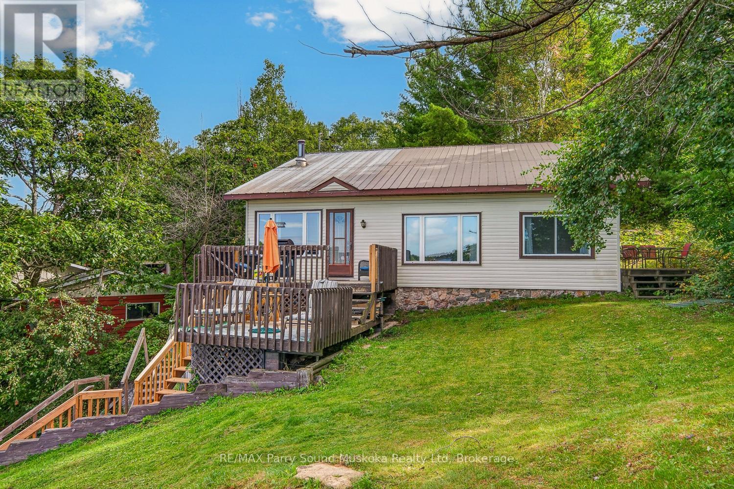 39 South Shore Road, The Archipelago, Ontario  P0G 1G0 - Photo 2 - X13806096