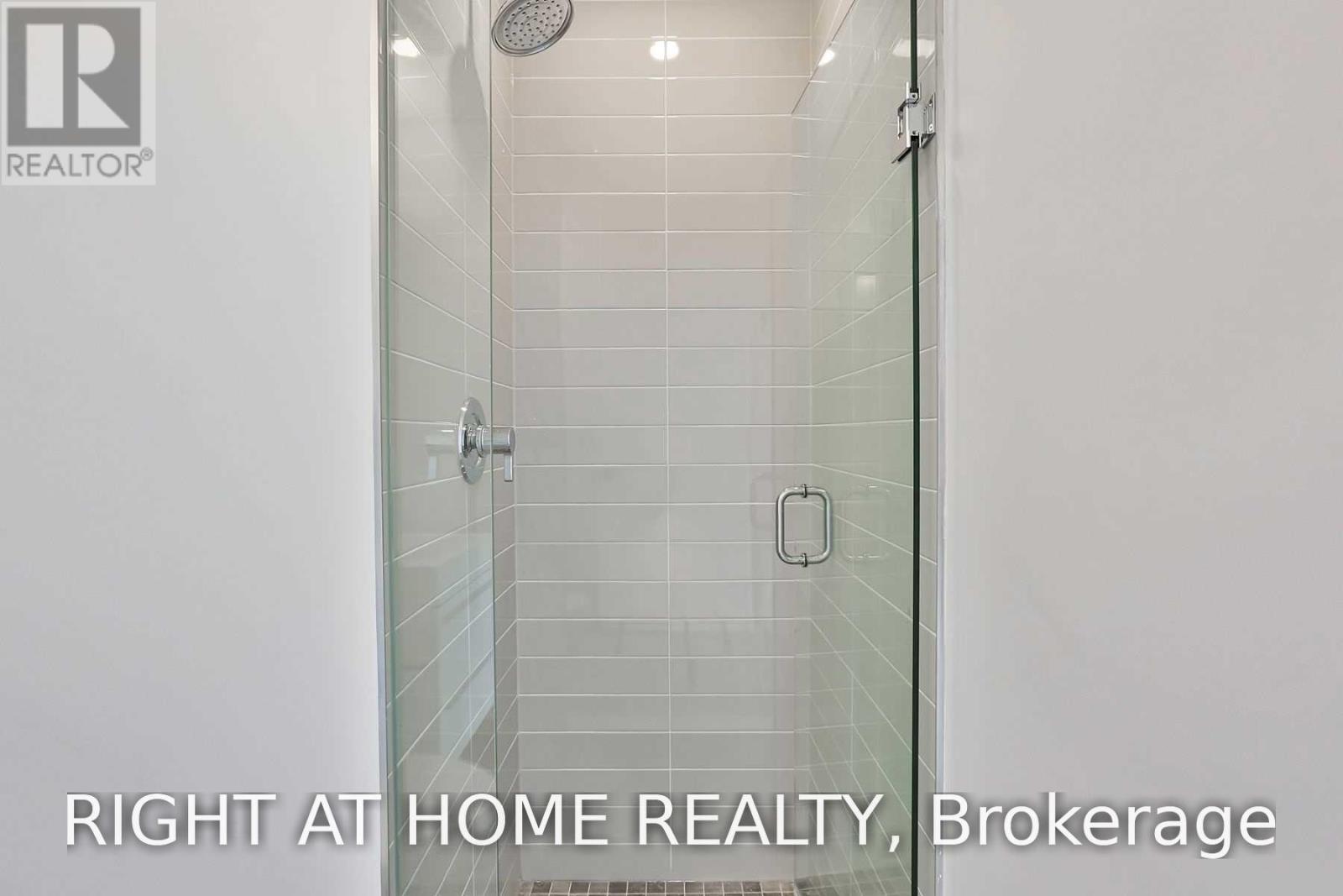 1307 - 181 Bedford Avenue, Toronto, Ontario  M5R 3P8 - Photo 11 - C13806108