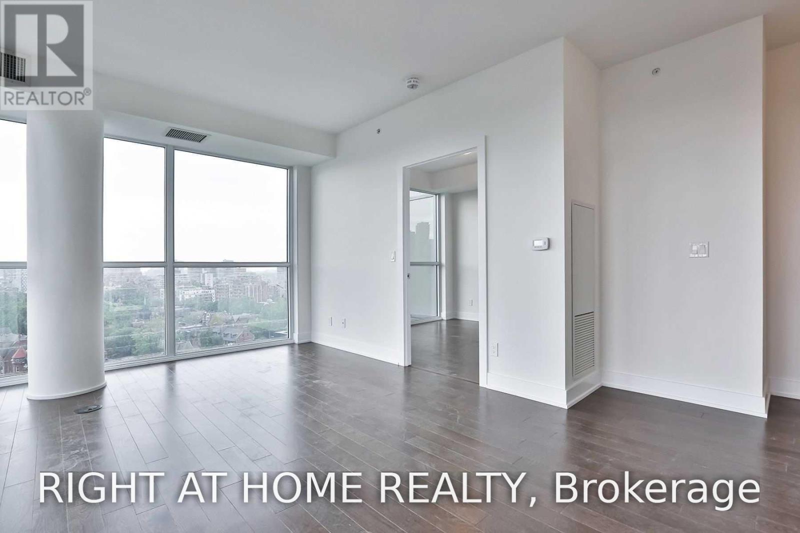 1307 - 181 Bedford Avenue, Toronto, Ontario  M5R 3P8 - Photo 6 - C13806108