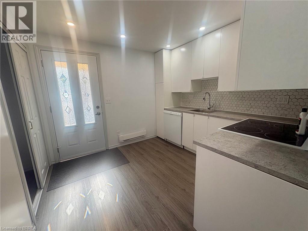 130 Eagle Avenue Unit# 2 At Rear, Brantford, Ontario  N3S 1Z5 - Photo 8 - 40864045