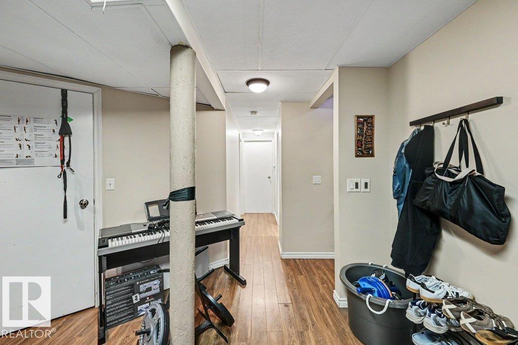 8708 25a Av Nw, Edmonton, Alberta  T6K 2W7 - Photo 32 - E4509570