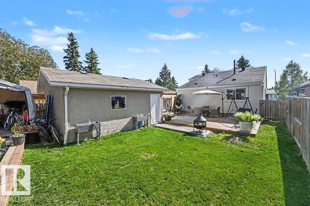 8708 25a Av Nw, Edmonton, Alberta  T6K 2W7 - Photo 44 - E4509570