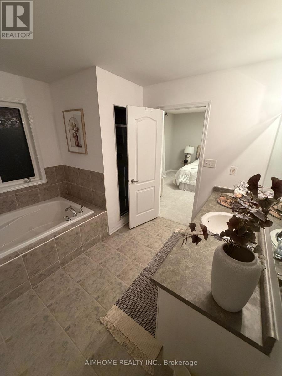 49 Fred Silvester Road, Whitchurch-Stouffville, Ontario  L4A 0J6 - Photo 17 - N13804596