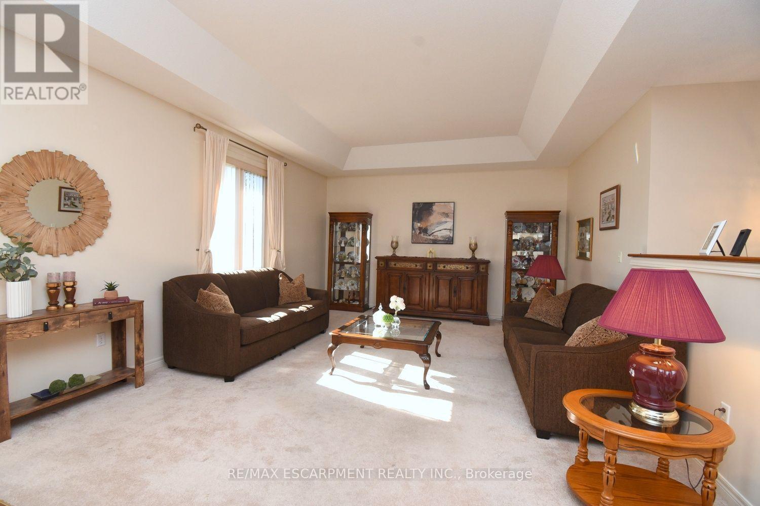 87 Jenifer Drive, Hamilton, Ontario  L0R 1W0 - Photo 9 - X13806076