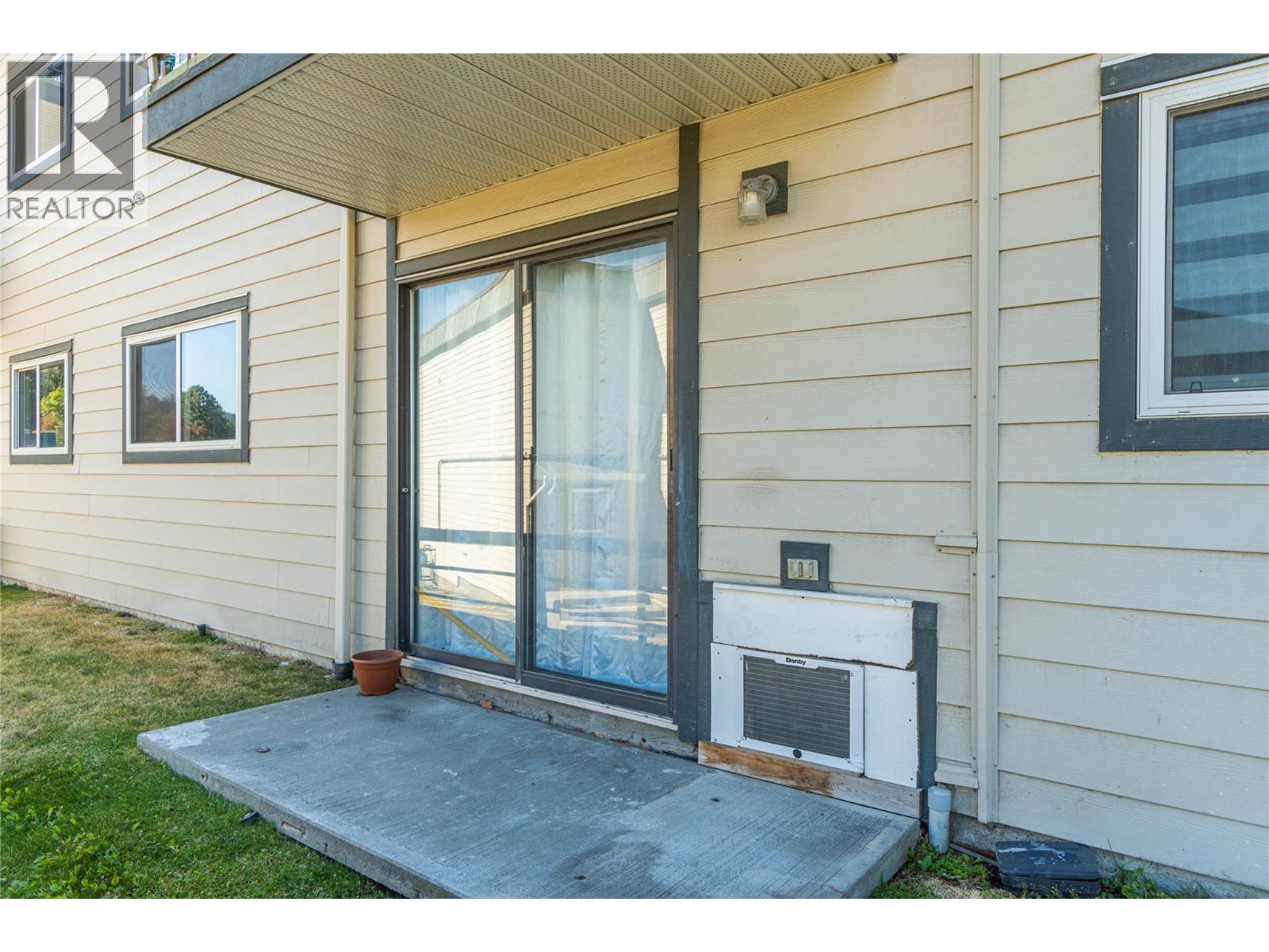 1595 Summit Drive Unit# 6, Kamloops, British Columbia  V2E 1E9 - Photo 17 - 10401335