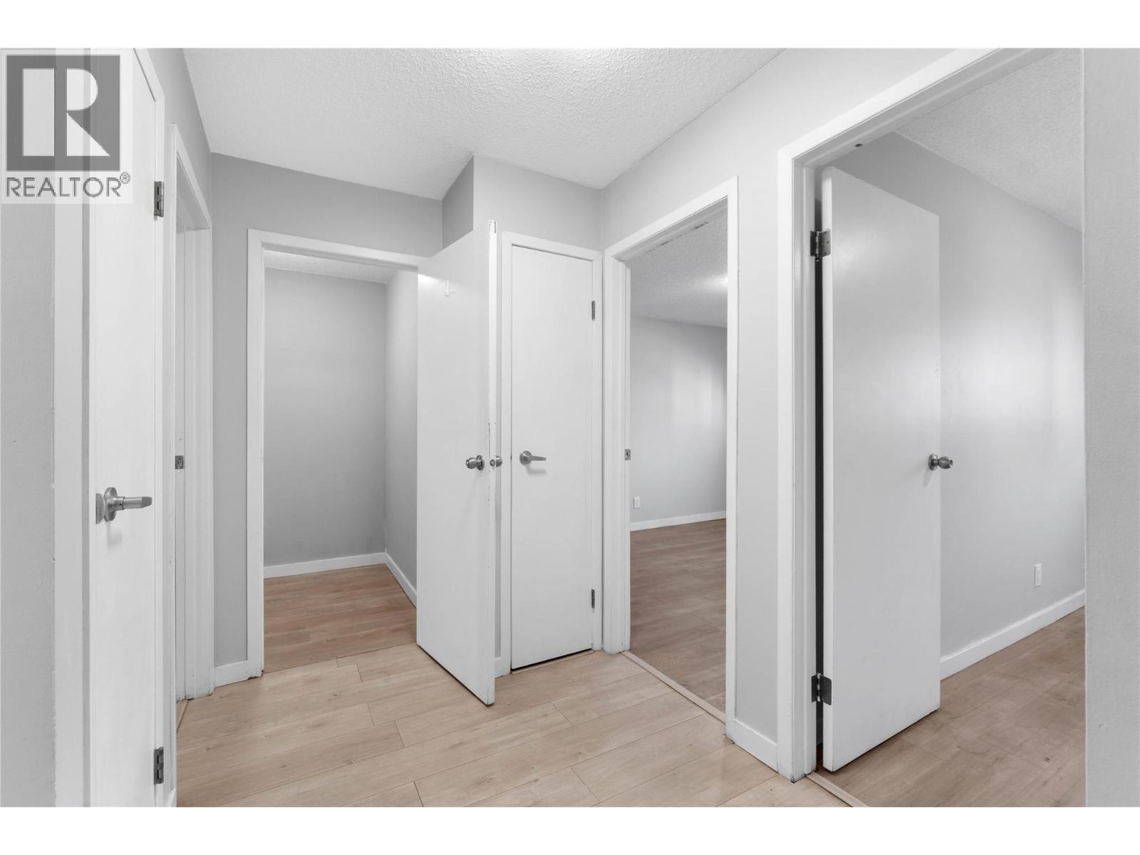 1595 Summit Drive Unit# 6, Kamloops, British Columbia  V2E 1E9 - Photo 10 - 10401335