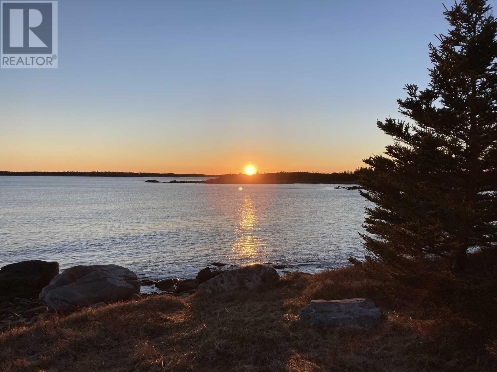 30 Seal Harbour Loop, Seal Harbour, Nova Scotia  B0H 1L0 - Photo 15 - 202623859