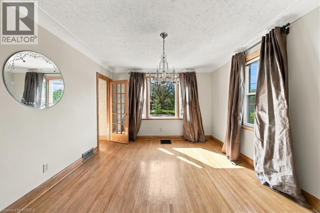 76 Henderson Avenue, Brantford, Ontario  N3R 4V9 - Photo 16 - 40861097