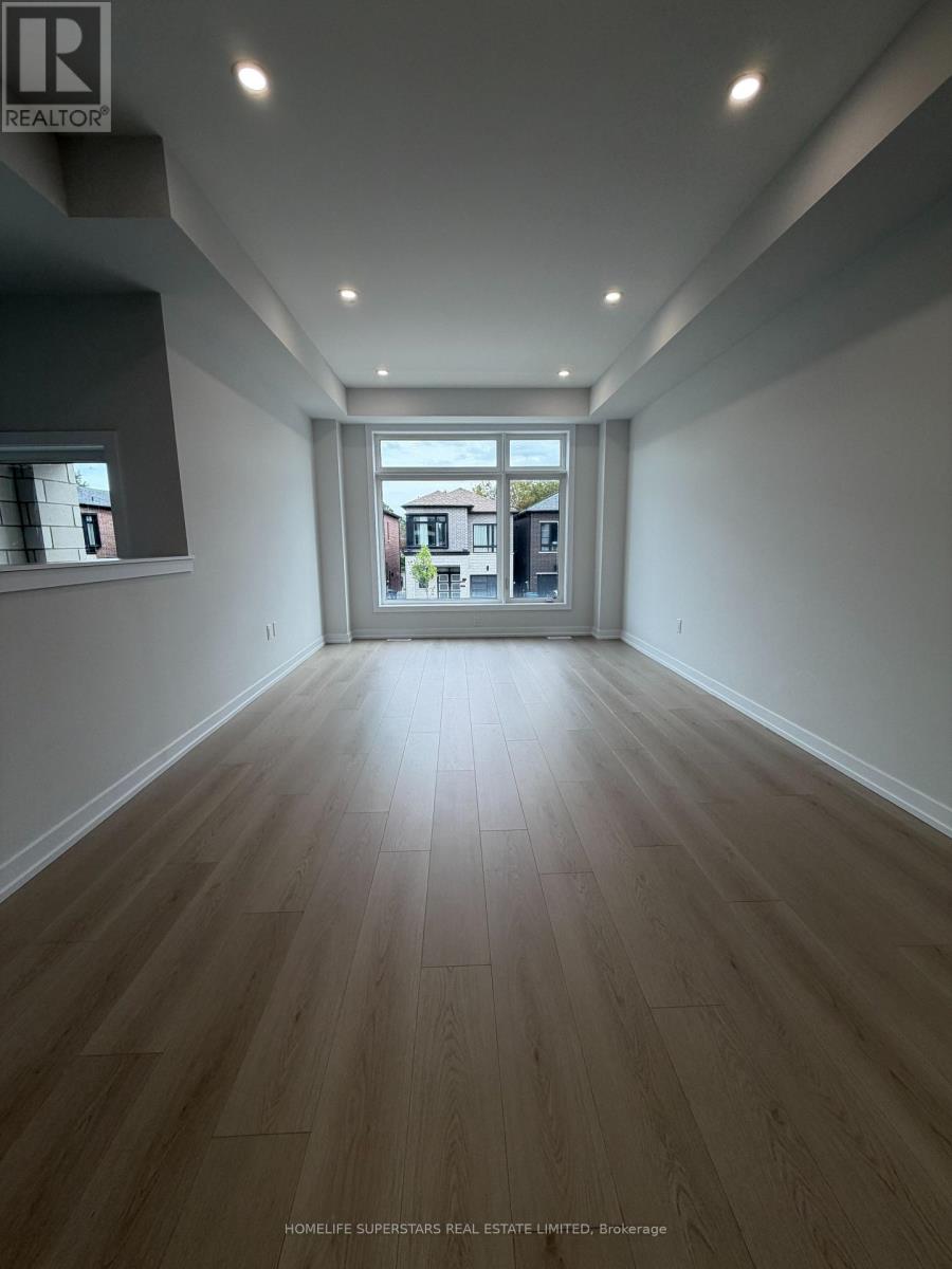 48 Danielle Moore Circle, Toronto, Ontario  M1P 0G9 - Photo 4 - E13806162