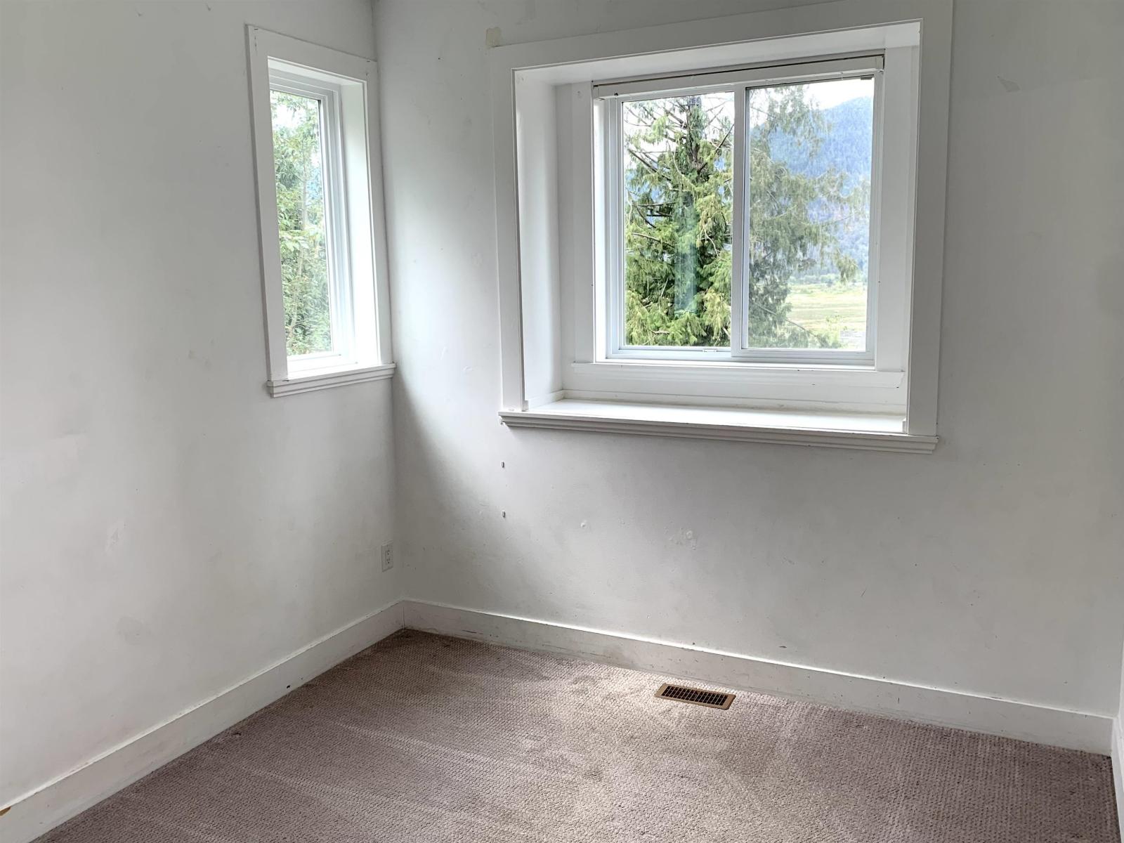 10710 SYLVESTER ROAD photo 27