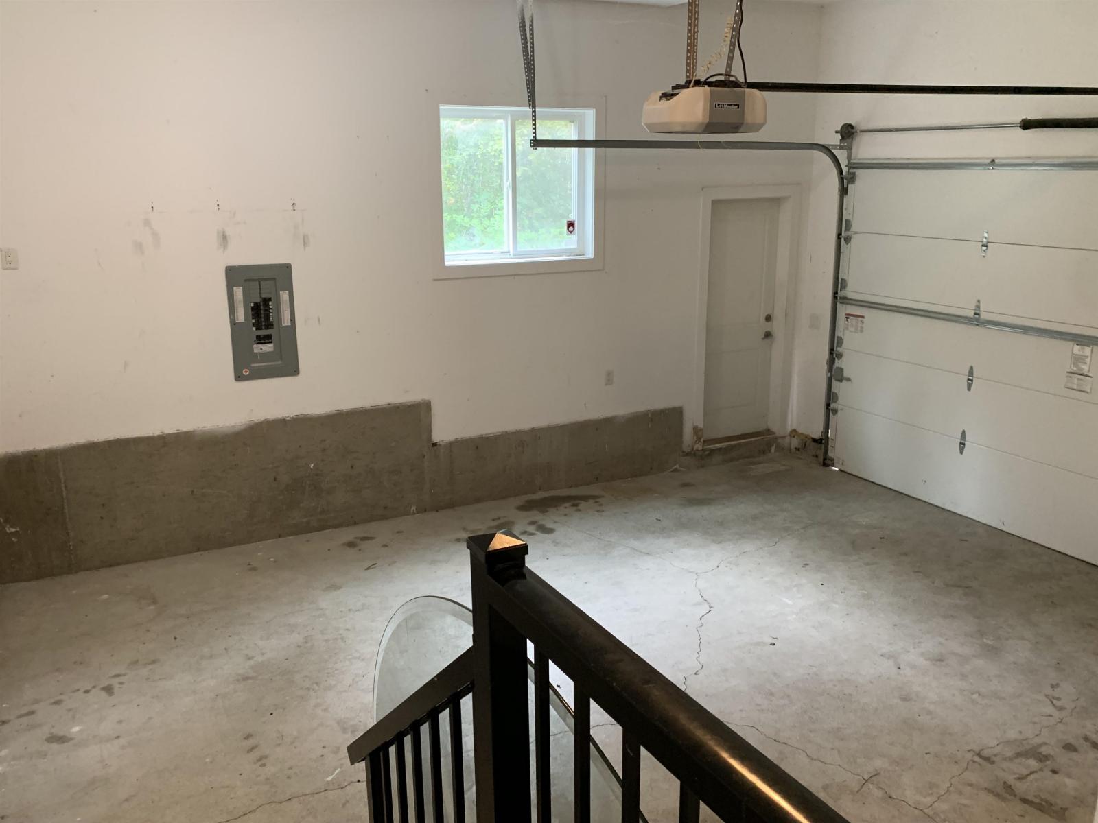 10710 SYLVESTER ROAD photo 37