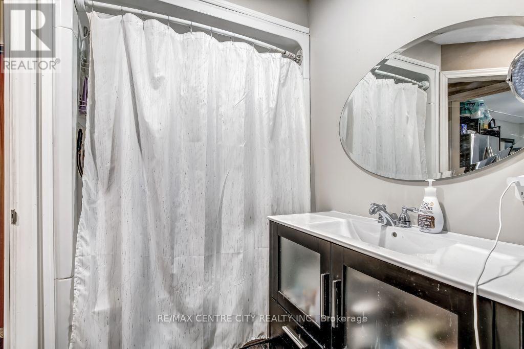 174 Main Street, Lucan Biddulph, Ontario  N0M 2J0 - Photo 8 - X13806238