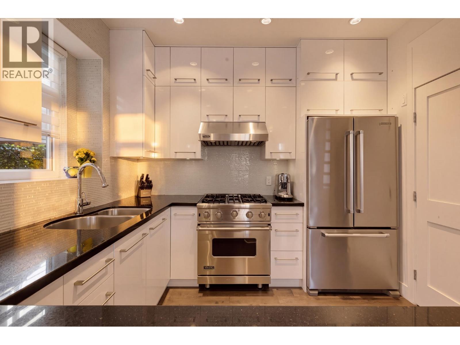 3328 W 7th Avenue, Vancouver, British Columbia  V6R 1V8 - Photo 12 - R3166251
