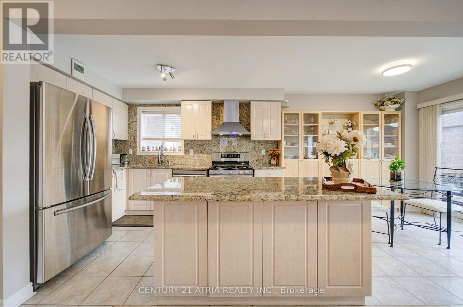 24 William Grant Road, Markham, Ontario L6E 1R7 - Photo 4 - N13805794