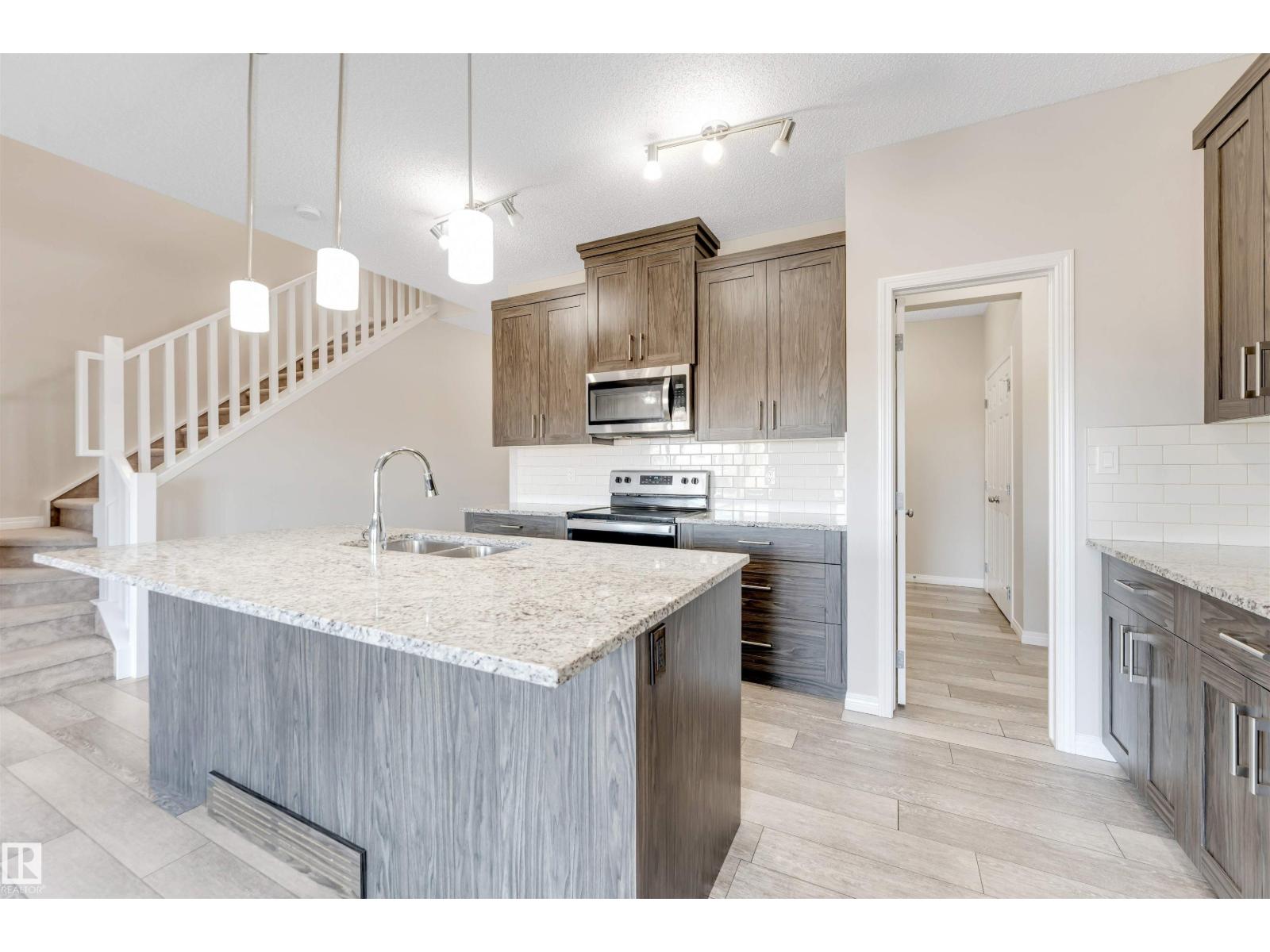 2743 Collins Cr SW, Edmonton, Alberta T6W 3X4 - Photo 18 - E4509575