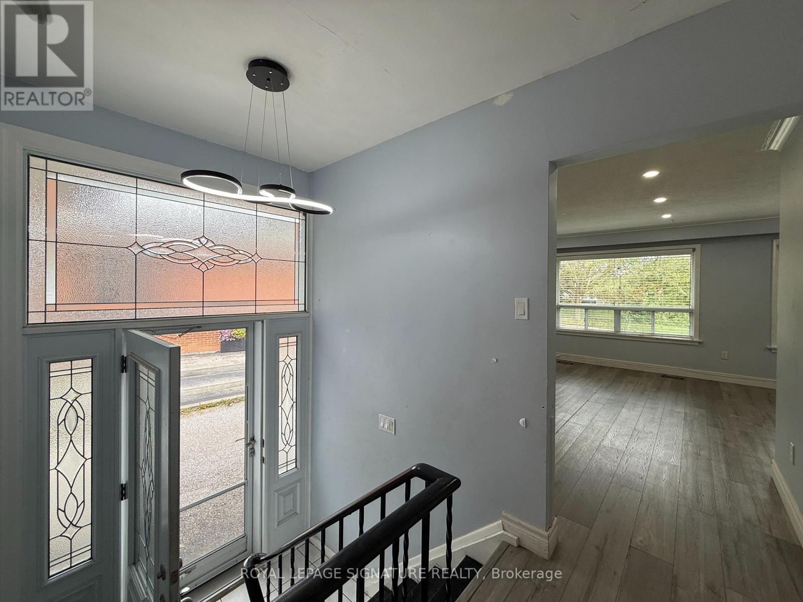 4 Wantanopa Crescent, Toronto, Ontario  M1H 2B3 - Photo 21 - E13806270