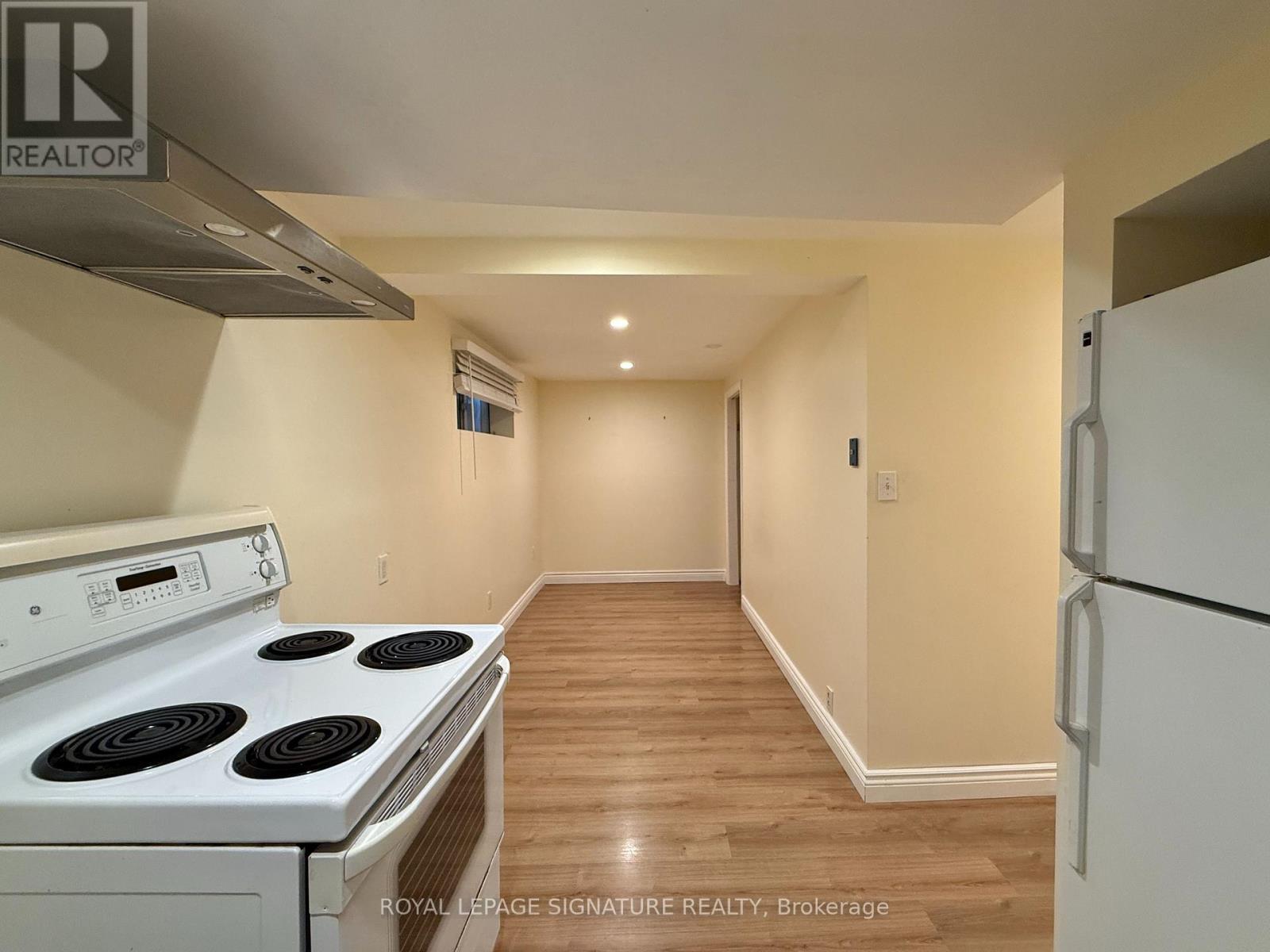 4 Wantanopa Crescent, Toronto, Ontario  M1H 2B3 - Photo 34 - E13806270