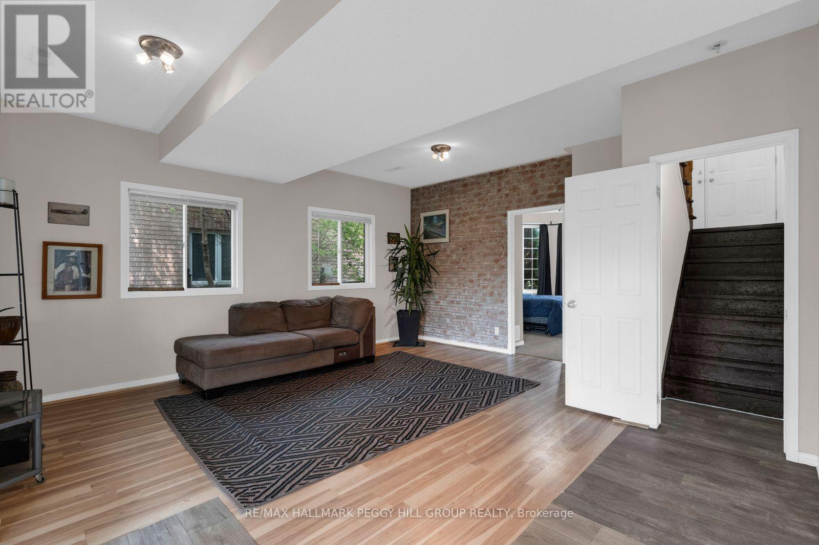 42 Kell Place, Barrie (Bayshore), Ontario  L4N 9K5 - Photo 11 - S13806240