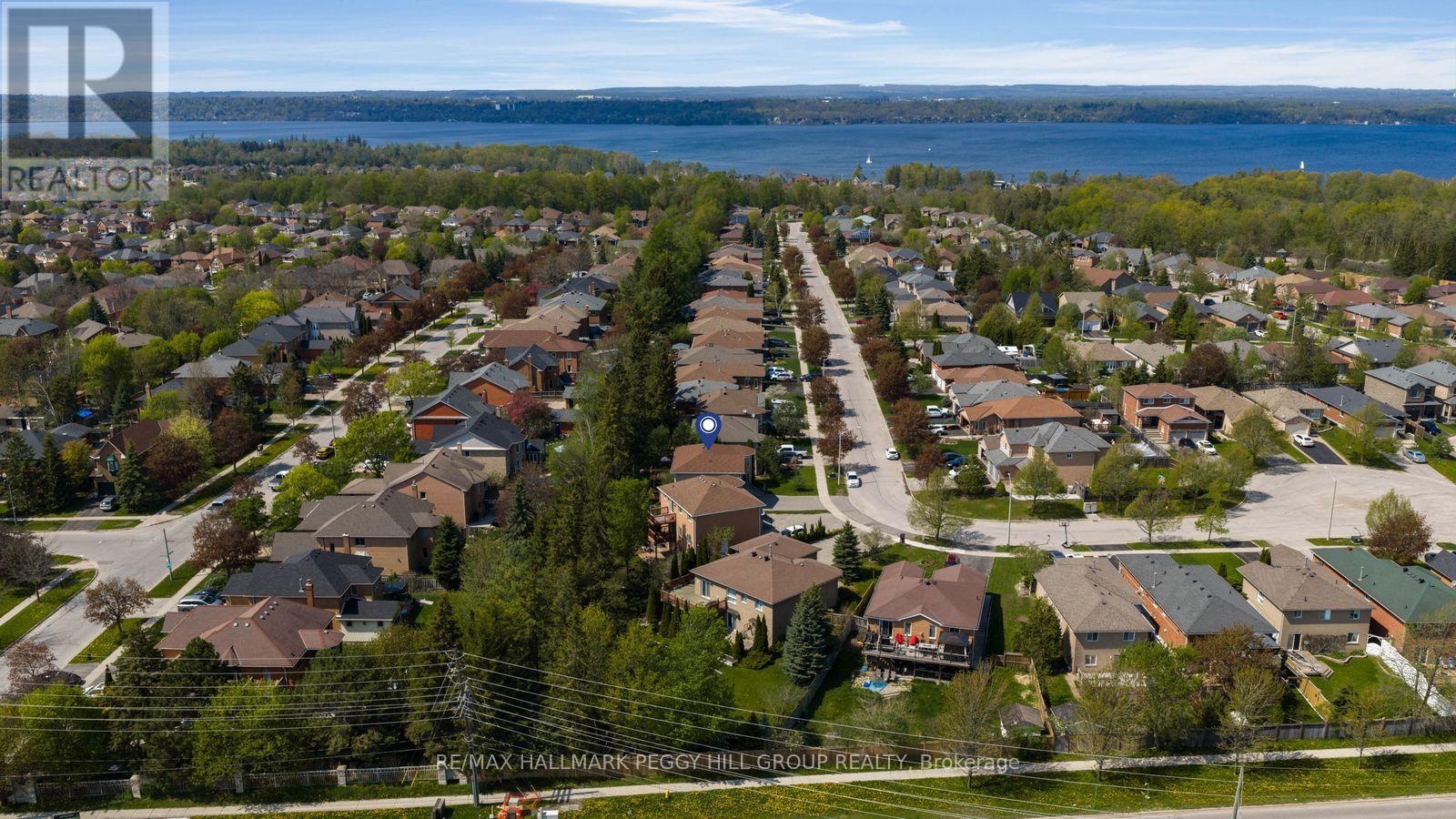 42 Kell Place, Barrie (Bayshore), Ontario  L4N 9K5 - Photo 2 - S13806240