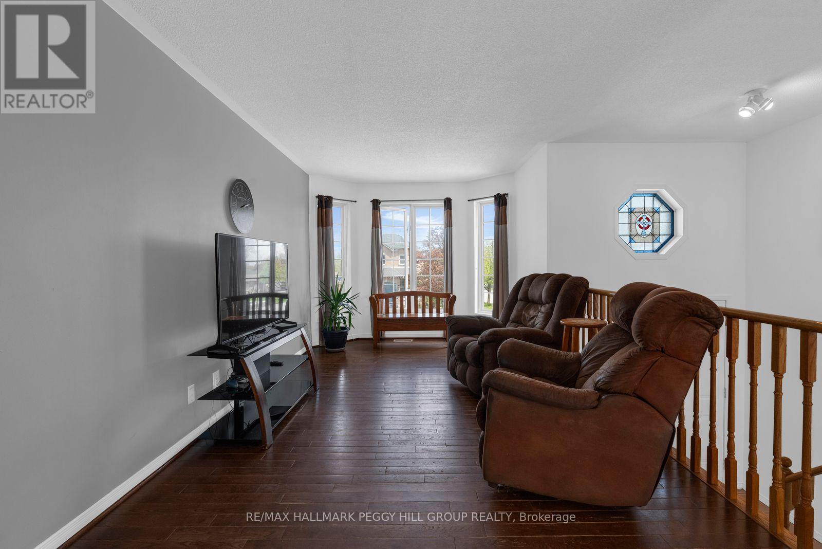42 Kell Place, Barrie (Bayshore), Ontario  L4N 9K5 - Photo 3 - S13806240