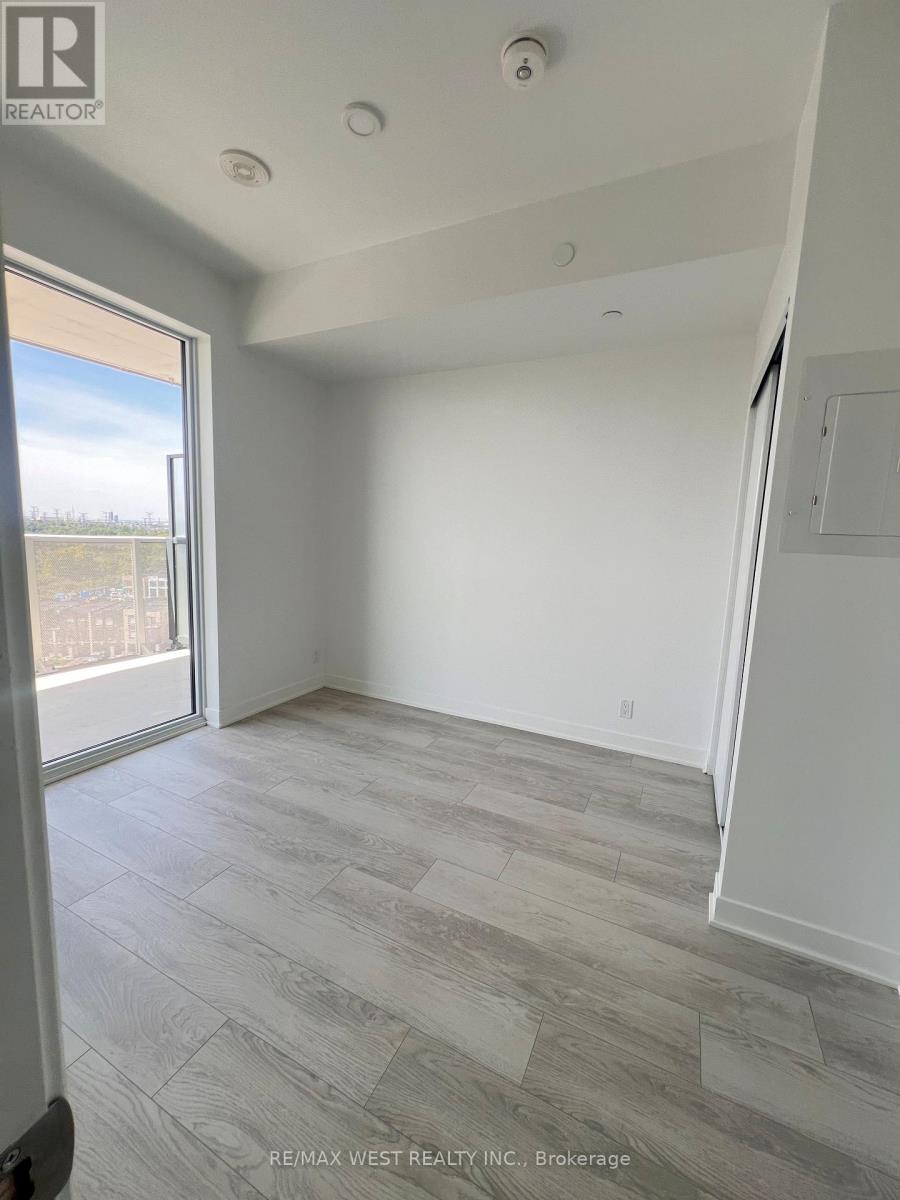 915 - 6 Flavelle Trail, Vaughan, Ontario  L4L 0M8 - Photo 5 - N13806070