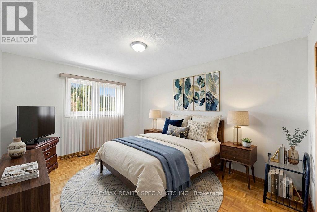 776 Savoy Crescent, Mississauga, Ontario  L5R 3C3 - Photo 14 - W13719270