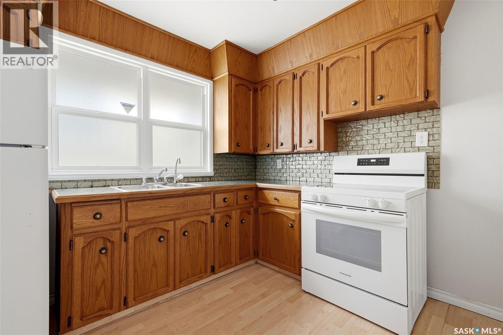 2068 Mcara Street, Regina, Saskatchewan  S4N 2V6 - Photo 8 - SK048951