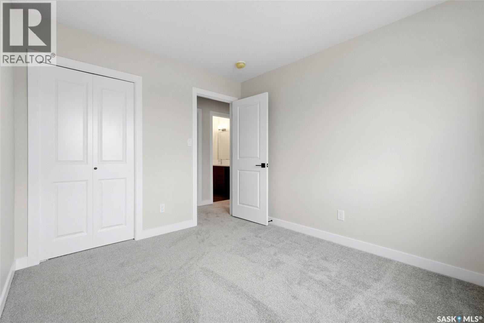 3240 Favel Drive, Regina, Saskatchewan  S4V 4B3 - Photo 25 - SK048886
