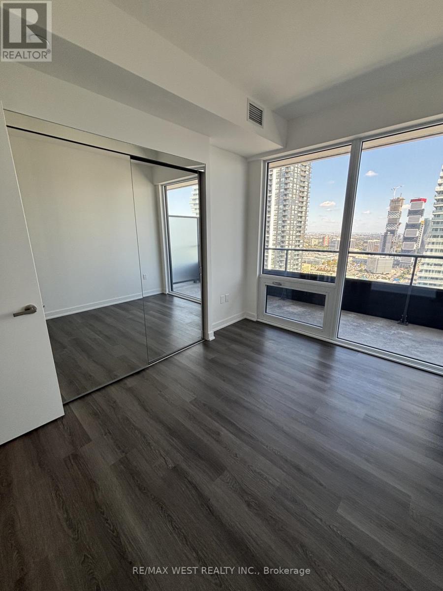 3305 - 448 Burnhamthorpe Road, Mississauga, Ontario  L5B 0R4 - Photo 4 - W13806192