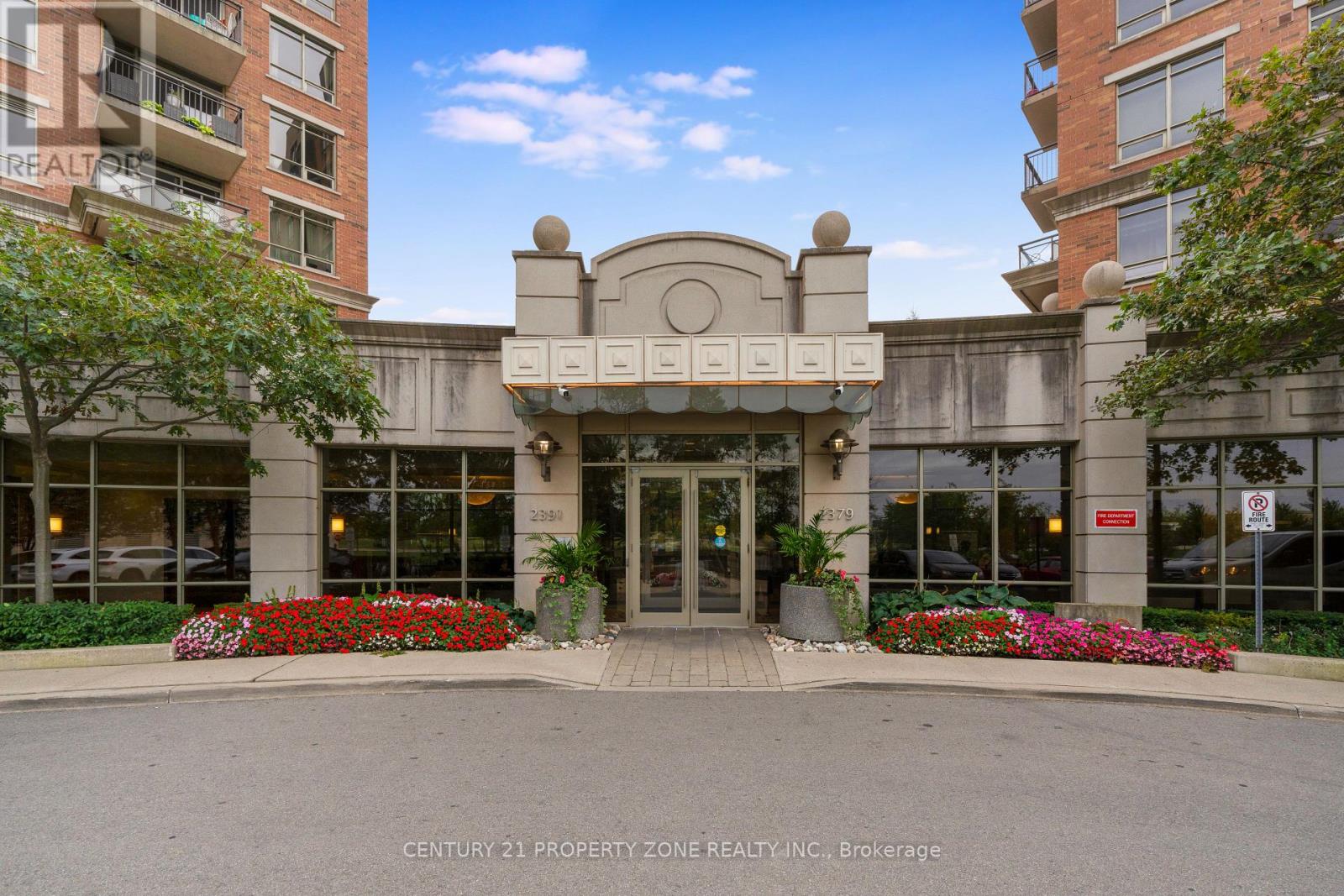 303 - 2391 Central Park Drive, Oakville, Ontario  L6H 0E4 - Photo 2 - W13806194