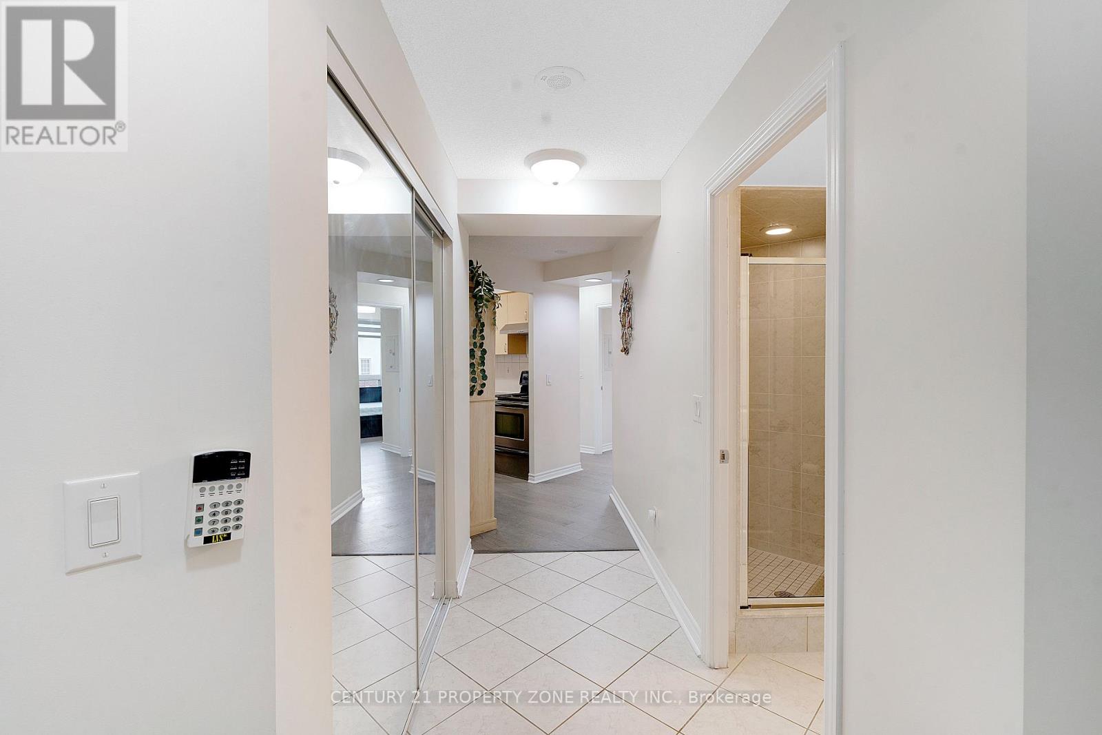 303 - 2391 Central Park Drive, Oakville, Ontario  L6H 0E4 - Photo 7 - W13806194