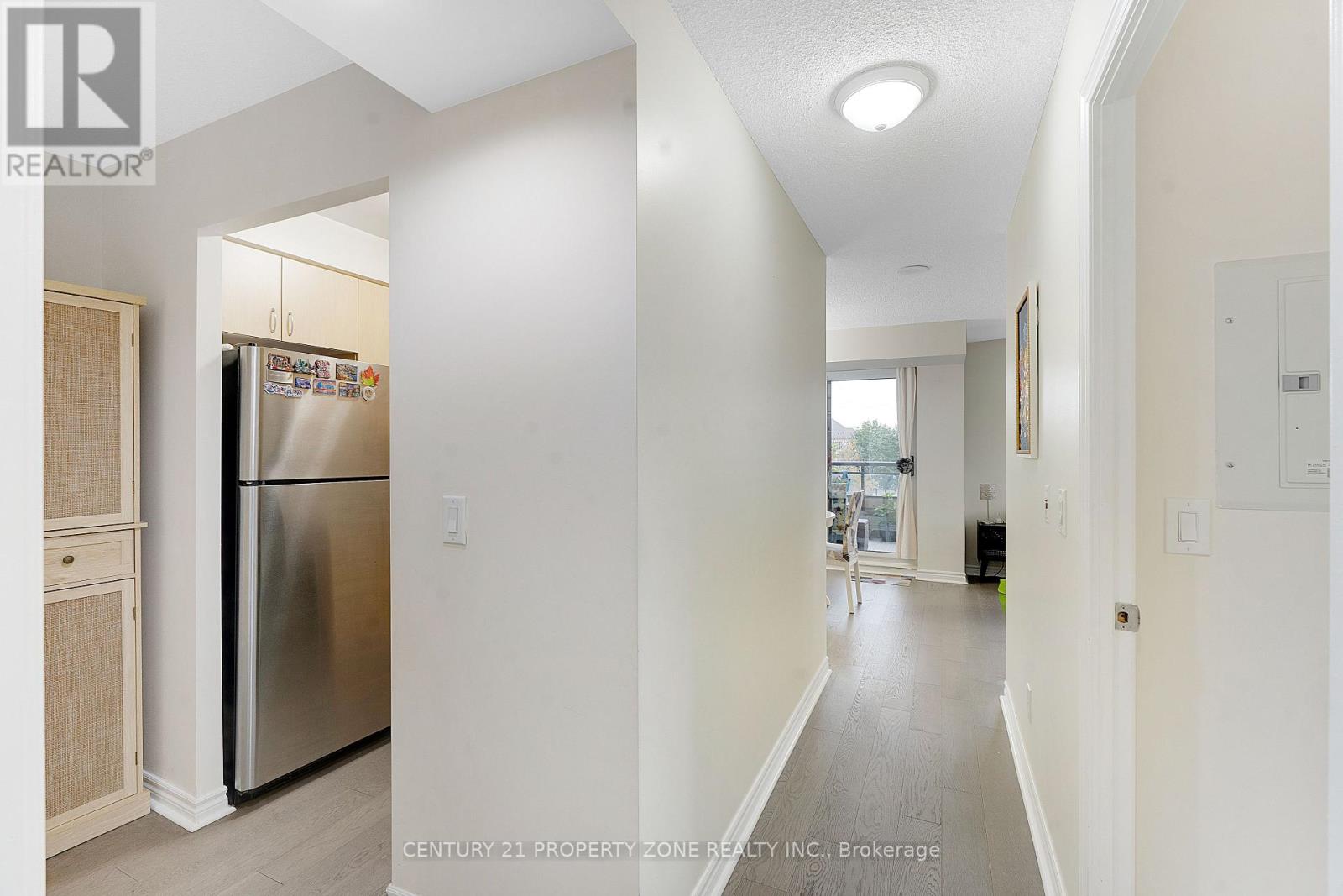 303 - 2391 Central Park Drive, Oakville, Ontario  L6H 0E4 - Photo 8 - W13806194