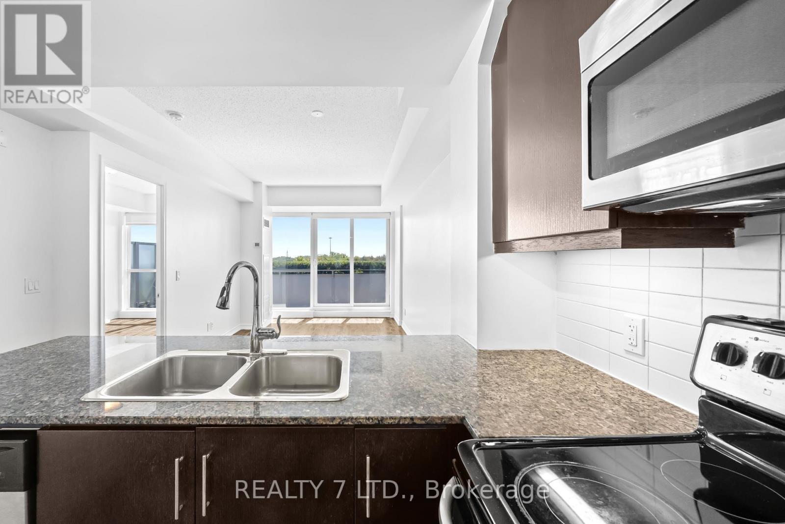 627 - 15 James Finlay Way, Toronto, Ontario  M3M 0B3 - Photo 21 - W13806246