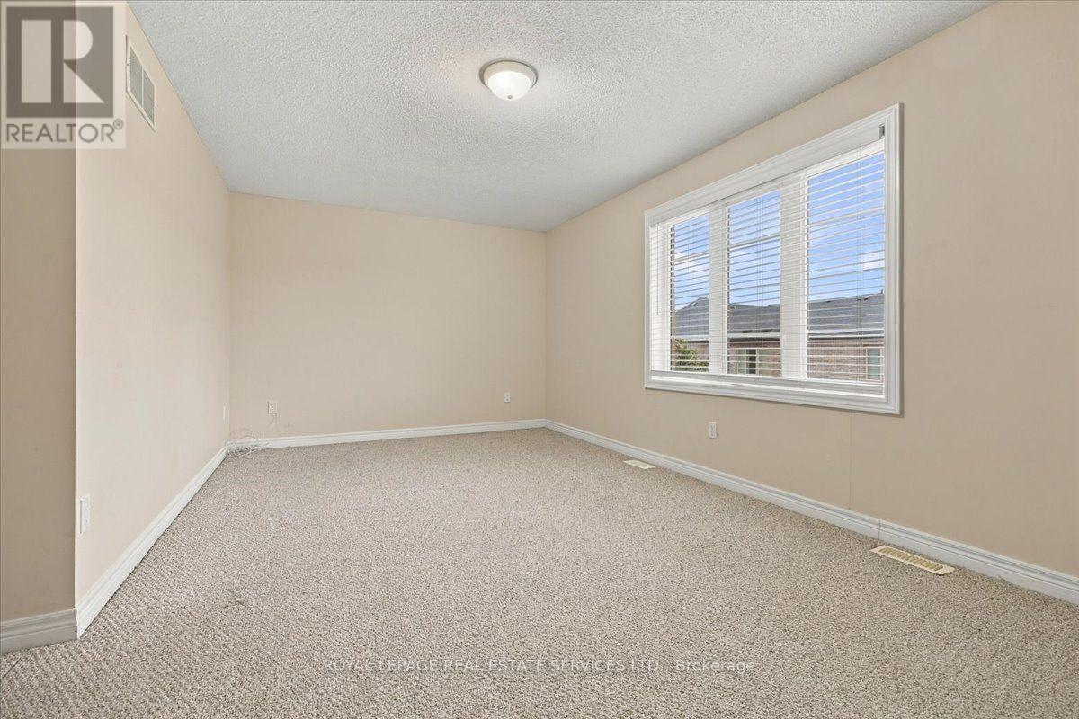 2328 Whistling Springs Crescent, Oakville, Ontario  L6M 0C5 - Photo 10 - W13806262