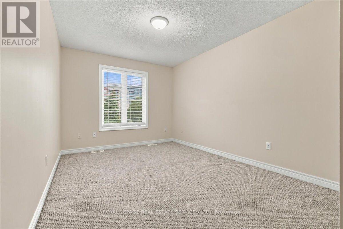 2328 Whistling Springs Crescent, Oakville, Ontario  L6M 0C5 - Photo 14 - W13806262