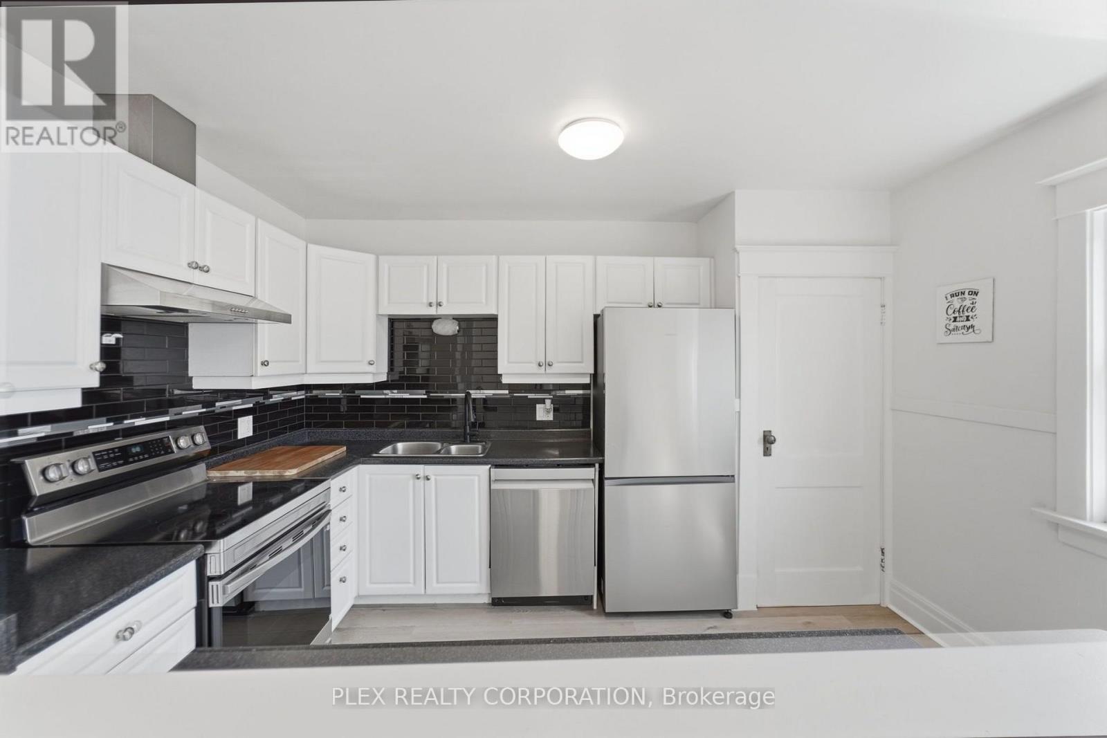 102 Beech Street, St. Catharines, Ontario  L2R 2B9 - Photo 14 - X13806256