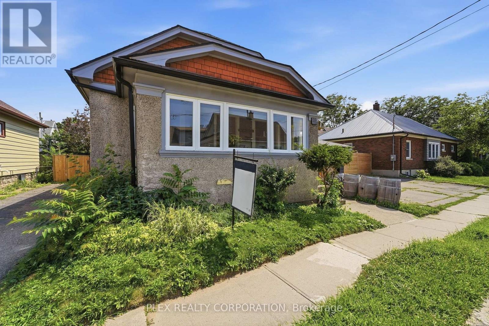 102 Beech Street, St. Catharines, Ontario  L2R 2B9 - Photo 2 - X13806256