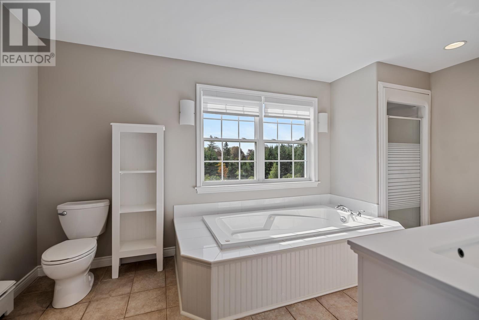 10 Jake Drive, Cornwall, Prince Edward Island  C0A 1H4 - Photo 21 - 202623860