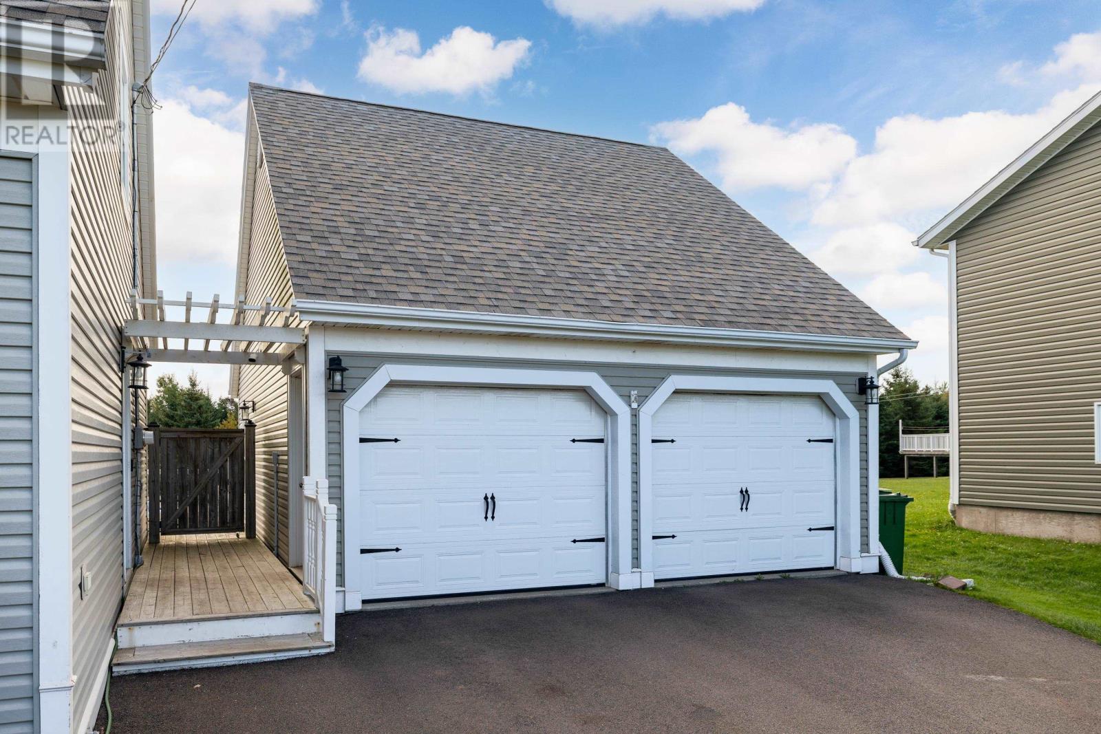 10 Jake Drive, Cornwall, Prince Edward Island  C0A 1H4 - Photo 35 - 202623860